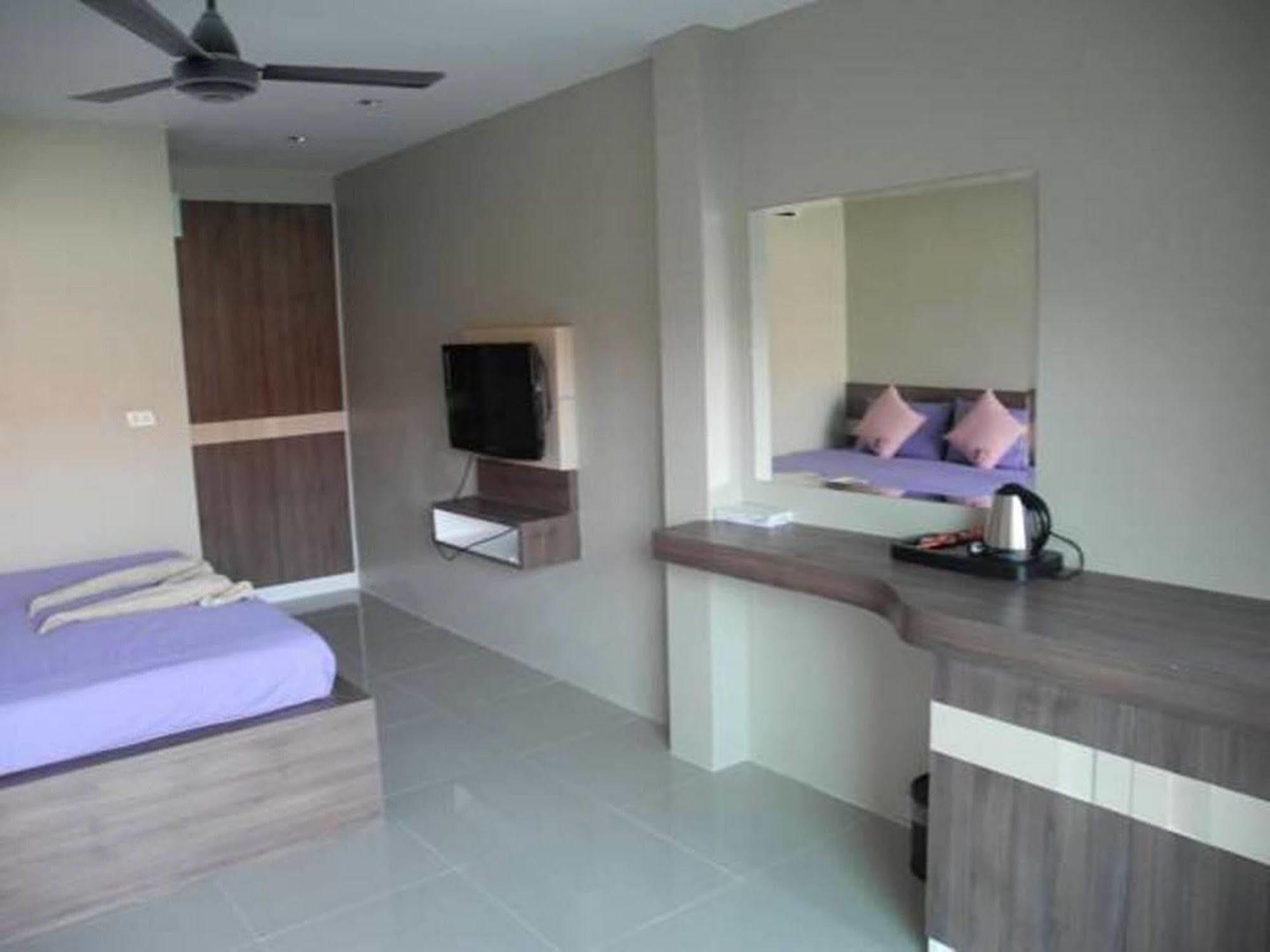 Bee Orchid Pool Villa Pattaya Ngoại thất bức ảnh